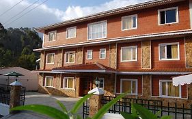Altius Nest Hotel
